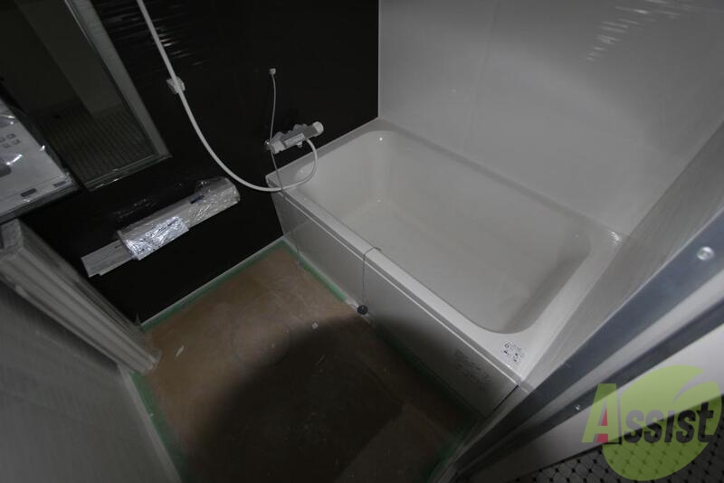 バス・シャワールーム　新品。