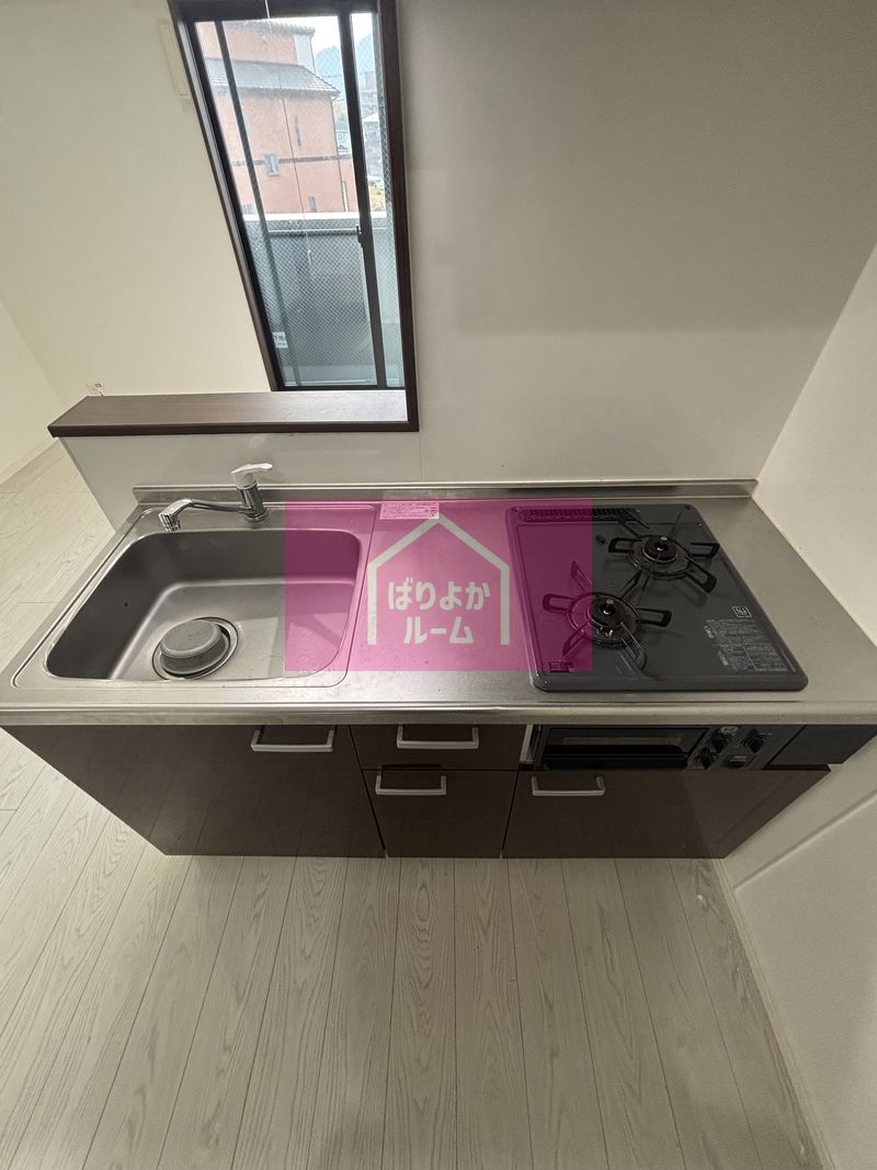 キッチン　※類似物件の参考写真となります※