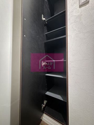 玄関　※類似物件の参考写真となります※