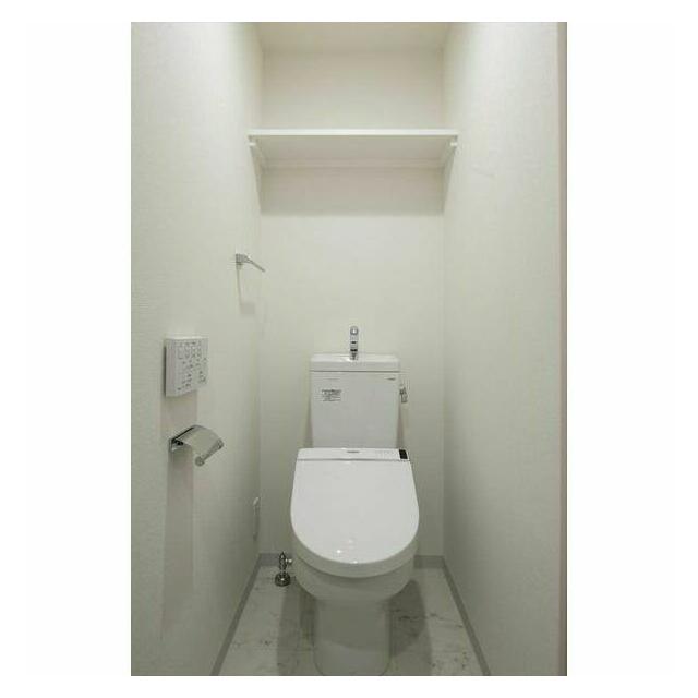 トイレ　※同仕様住戸を含む。