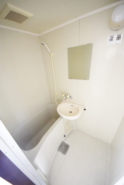 バス・シャワールーム　～疲れを癒そう～