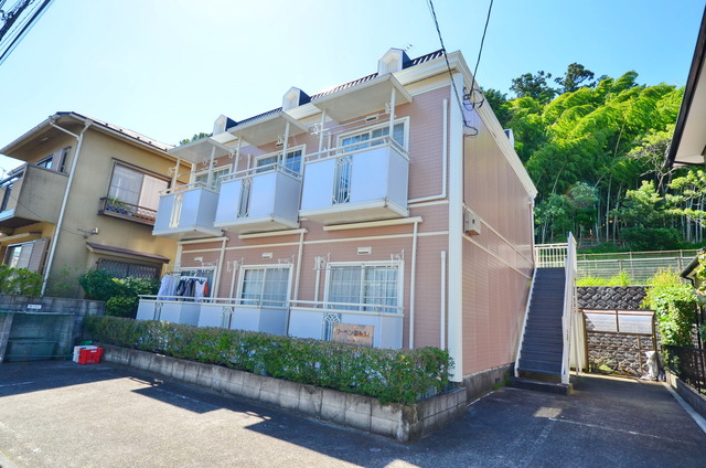 建物外観　☆落ち着いた住環境です☆