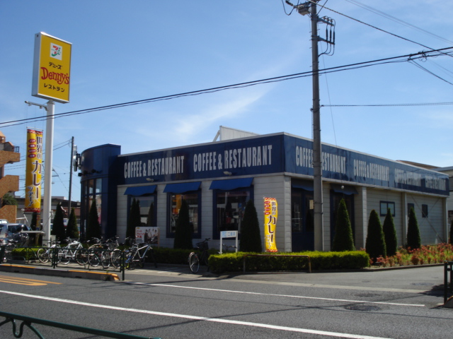 その他　デニーズ（ファミレス）（その他）まで729m