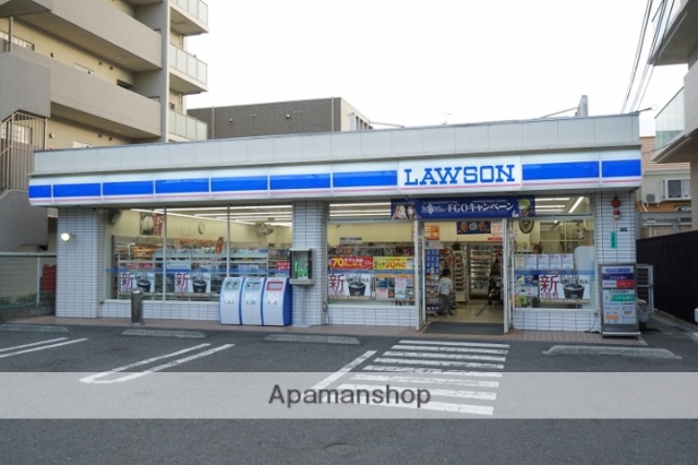 コンビニ　ローソン（コンビニ）まで412m