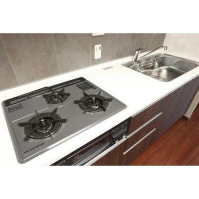 キッチン　※写真は同タイプ住戸です。