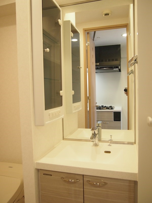 洗面設備　独立洗面台