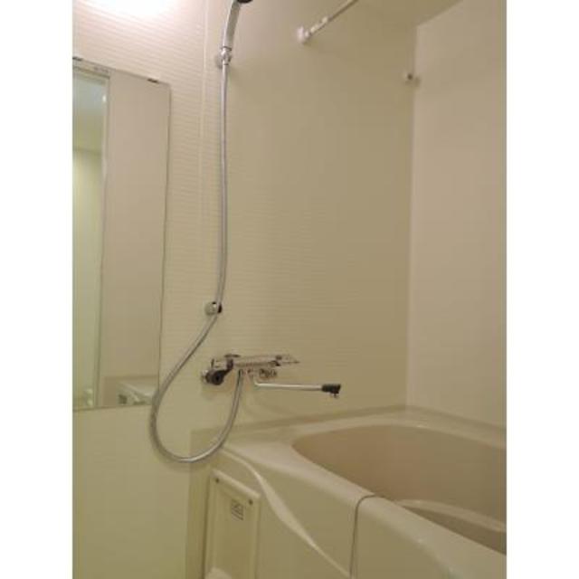 バス・シャワールーム　※写真は同タイプ住戸です。