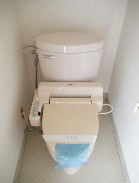 トイレ　ウォシュレット