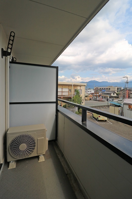 バルコニー　バルコニー