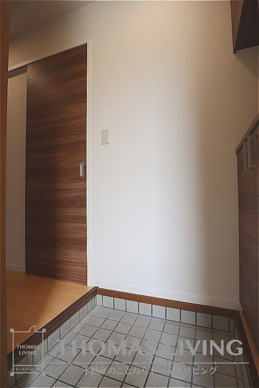 玄関　※サンプル写真になります。