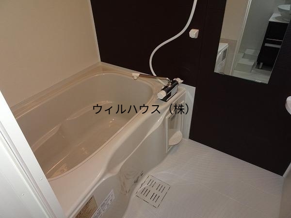 バス・シャワールーム　シングルレバー水栓！