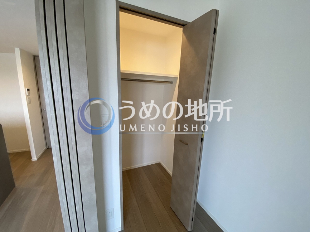 収納　洋室収納