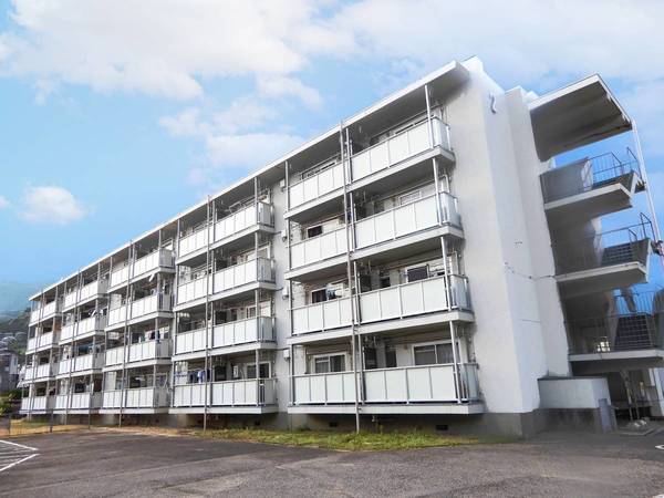 建物外観　落ち着いた雰囲気の外観です