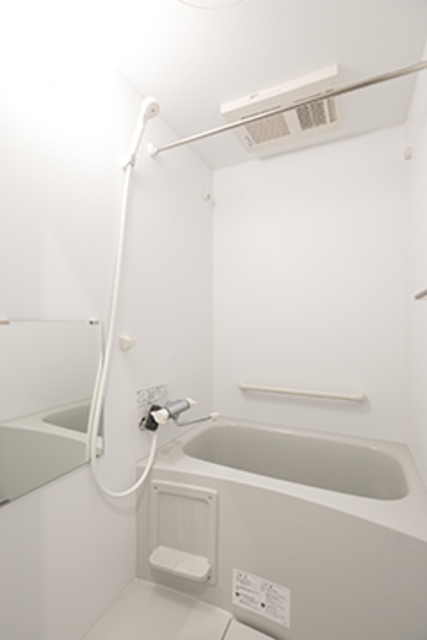 バス・シャワールーム　※写真は同タイプ住戸です。