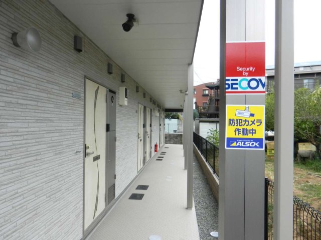 その他　玄関側