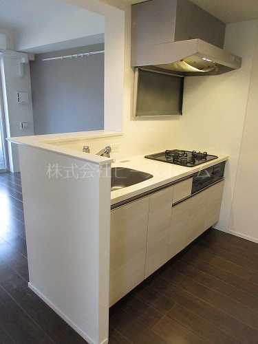 キッチン　※別号室参考写真