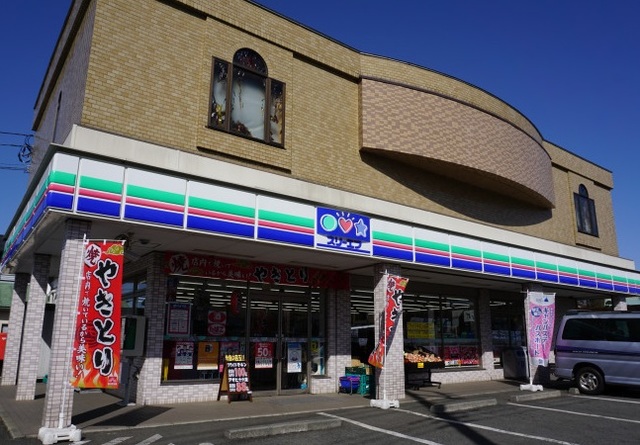 コンビニ　スリーエフ町田鶴間店（コンビニ）まで1038m