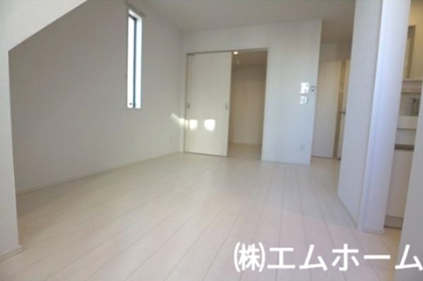 その他部屋・スペース　ＬＤＫ9.7帖　洋室3.4帖