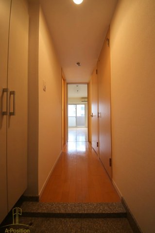 玄関　ジュネーゼグラン上本町