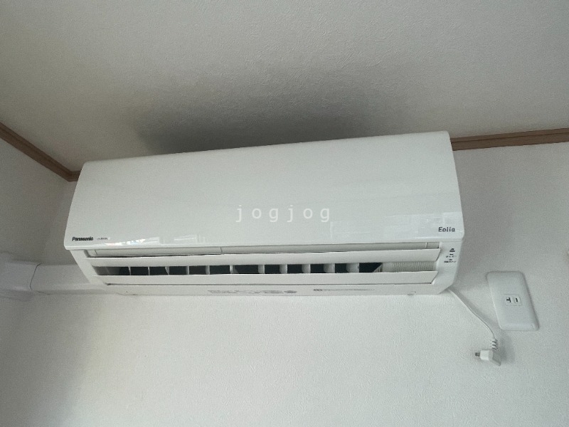 その他設備　夏も快適エアコン付きです。