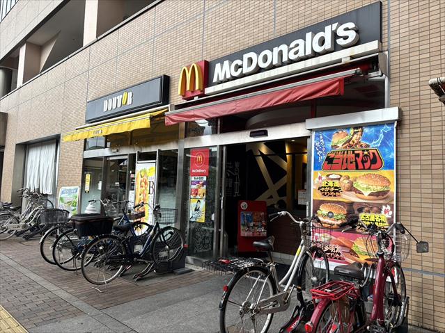飲食店　マクドナルド北越谷東急ストア店（飲食店）まで1217m