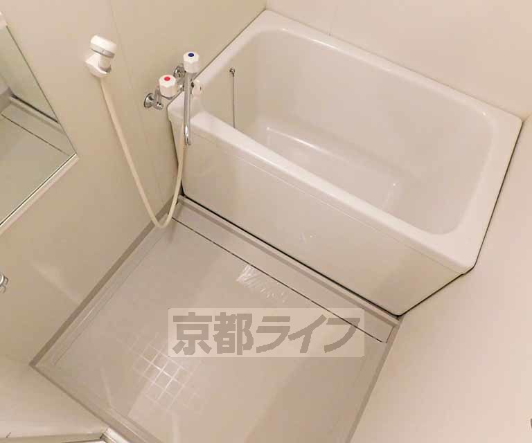 バス・シャワールーム　洗い場も広めです～！