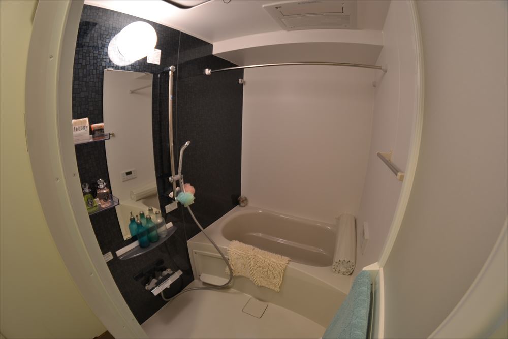 バス・シャワールーム　きれいなお風呂です