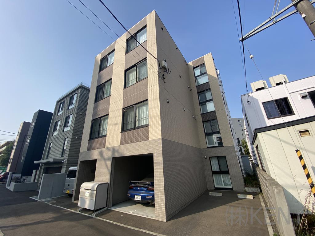 北海道札幌市中央区北十一条西１７（マンション）の賃貸物件の外観