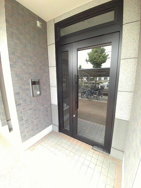 【京都市西京区牛ケ瀬西柿町のマンションのセキュリティ】