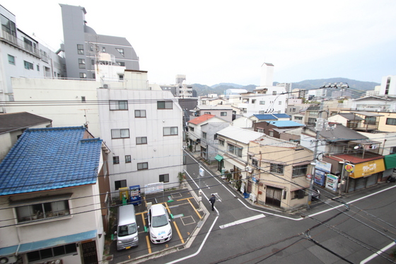 【広島市中区西十日市町のマンションの眺望】