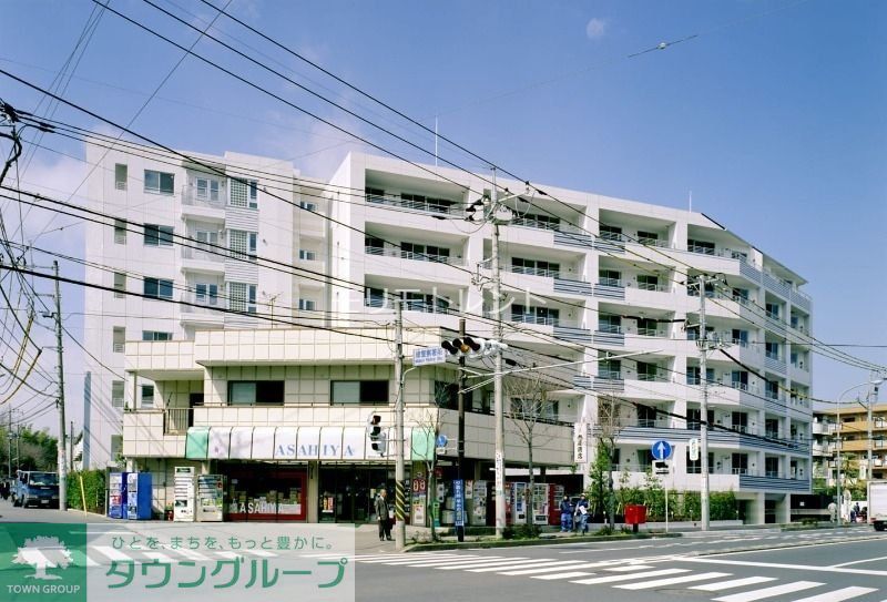 【横浜市緑区三保町のマンションの建物外観】