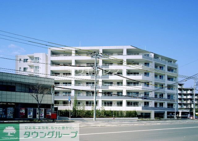 【横浜市緑区三保町のマンションの建物外観】