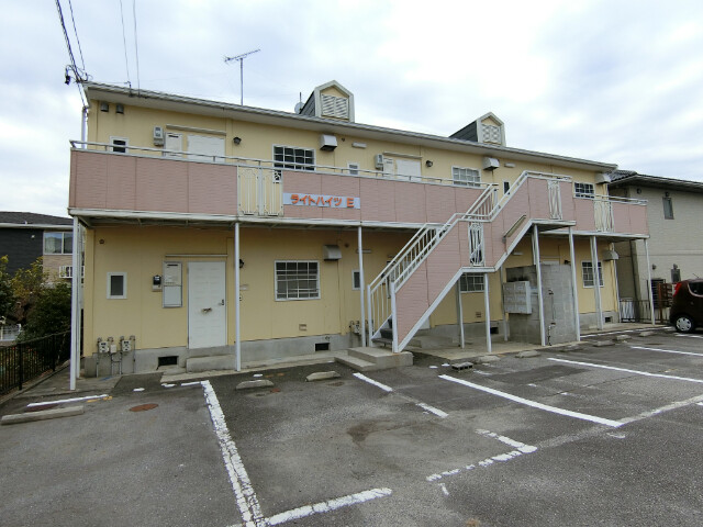 額田郡幸田町大字横落のアパートの建物外観