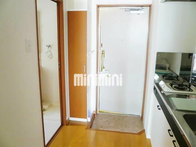 玄関　キッチンスペース