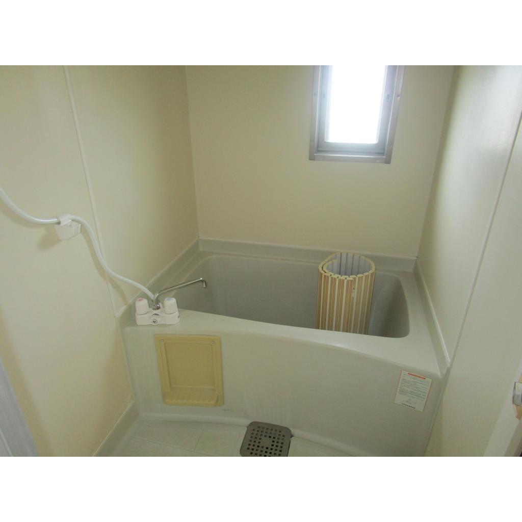 バス・シャワールーム　風呂