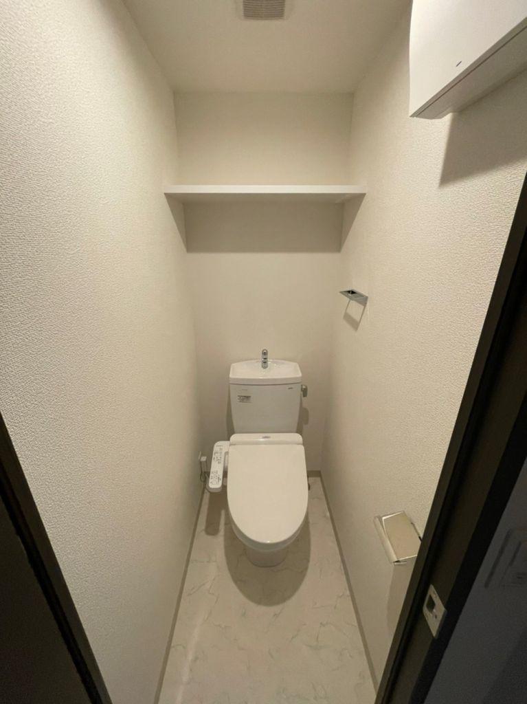 トイレ　トイレ