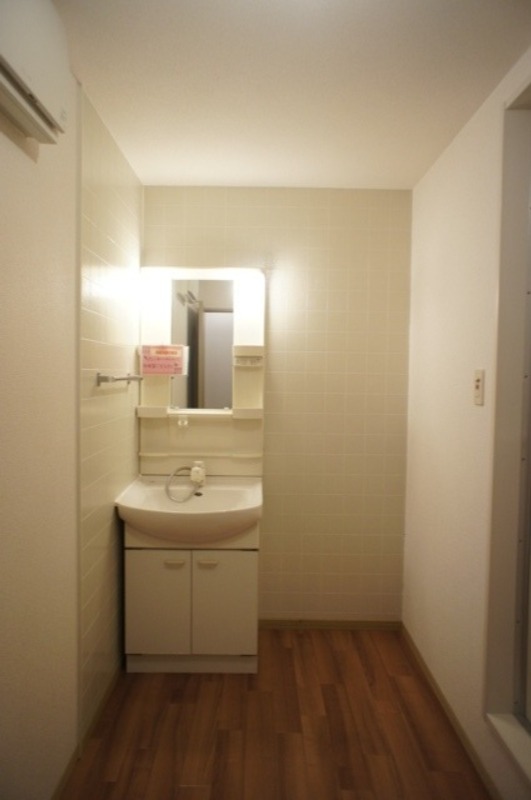 洗面設備　図面と現状に相違がある場合には現状を優先