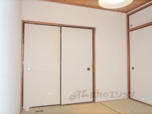 居室・リビング　居室