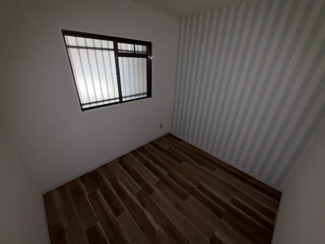 その他部屋・スペース　開放的な寝室です