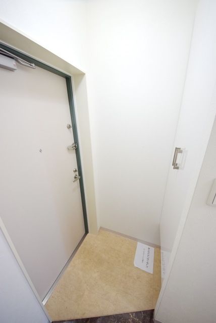 玄関　他号室参考写真