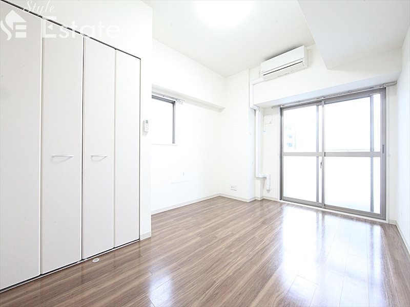 居室・リビング　内装