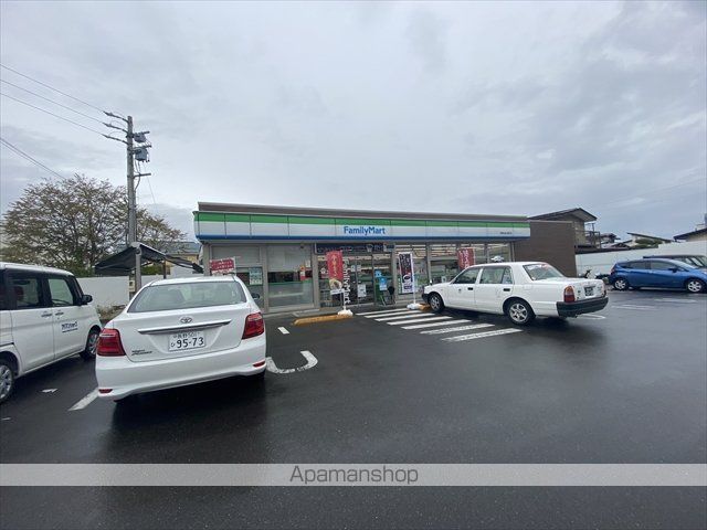 コンビニ　ファミリーマート長野ＳＢＣ通り店（コンビニ）まで600m