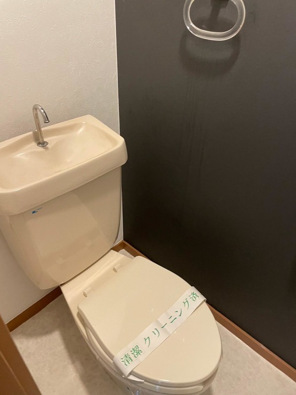 トイレ　別部屋参考写真