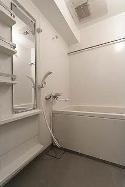 バス・シャワールーム　お風呂で日々の疲れを落としましょう