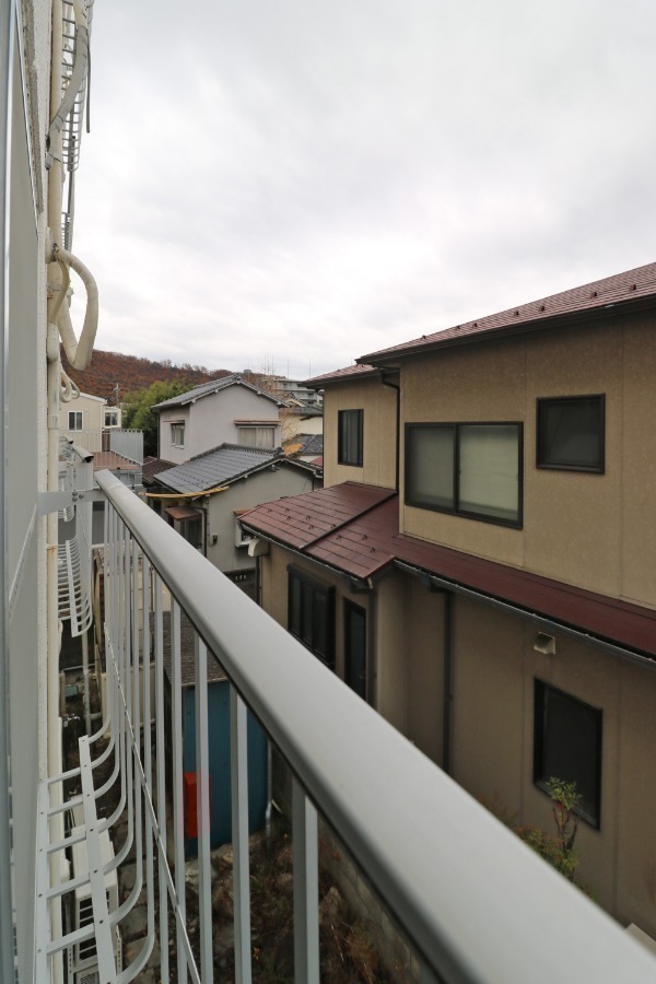 バルコニー　物干し