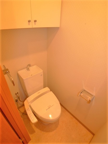 トイレ　★温水洗浄便座★