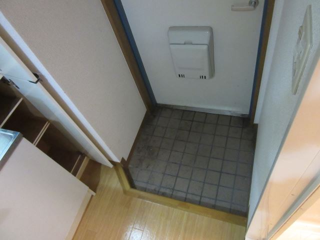 玄関　玄関です。