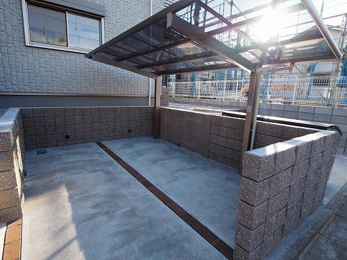 駐車場　駐輪場