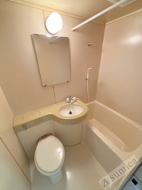 バス・シャワールーム　ゆったり広めの浴槽♪♪