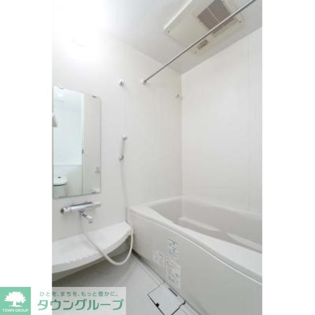 バス・シャワールーム　※写真は同タイプ住戸です。